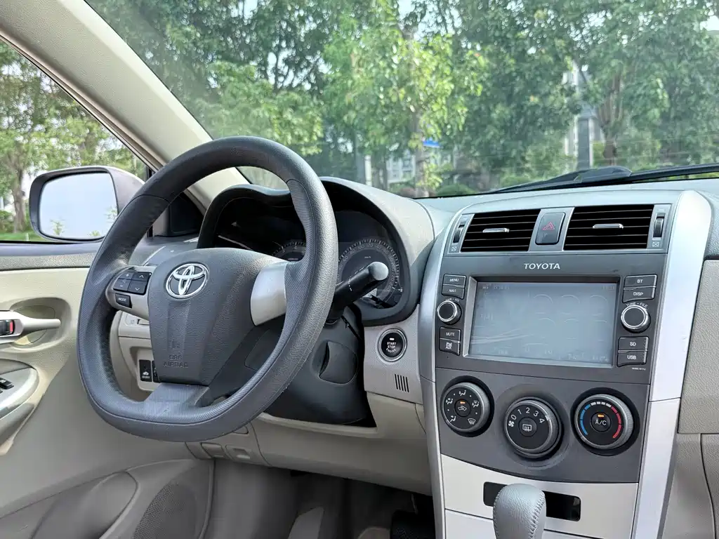 Toyota Corolla — миниатюра 11