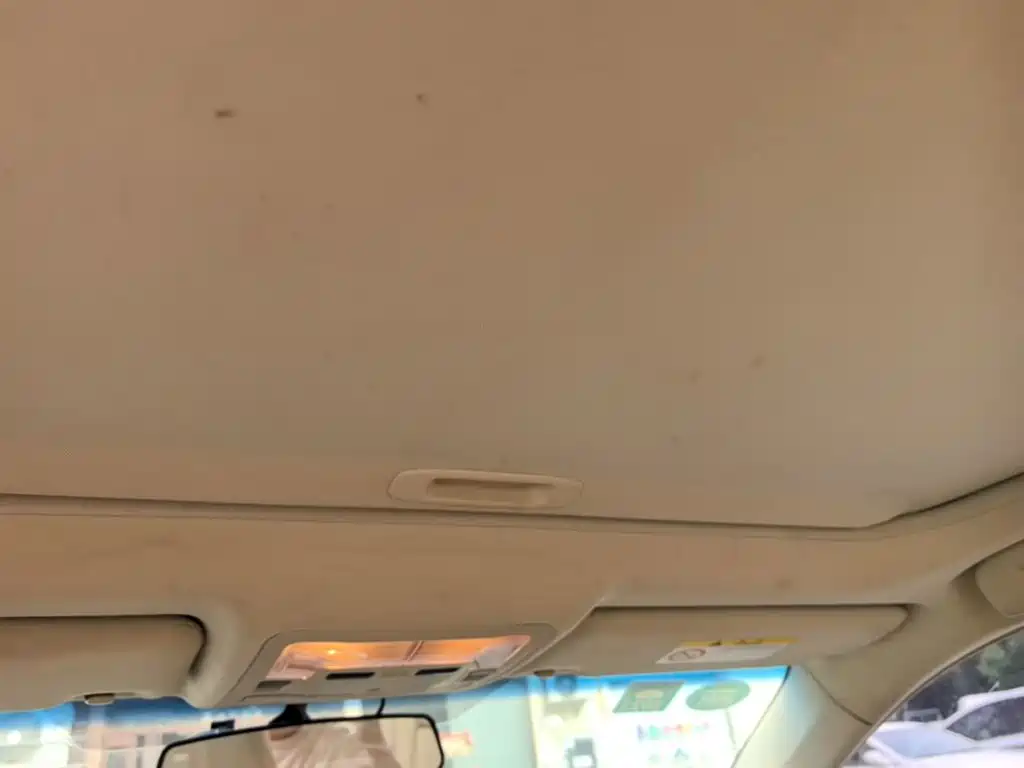Toyota Camry — миниатюра 18