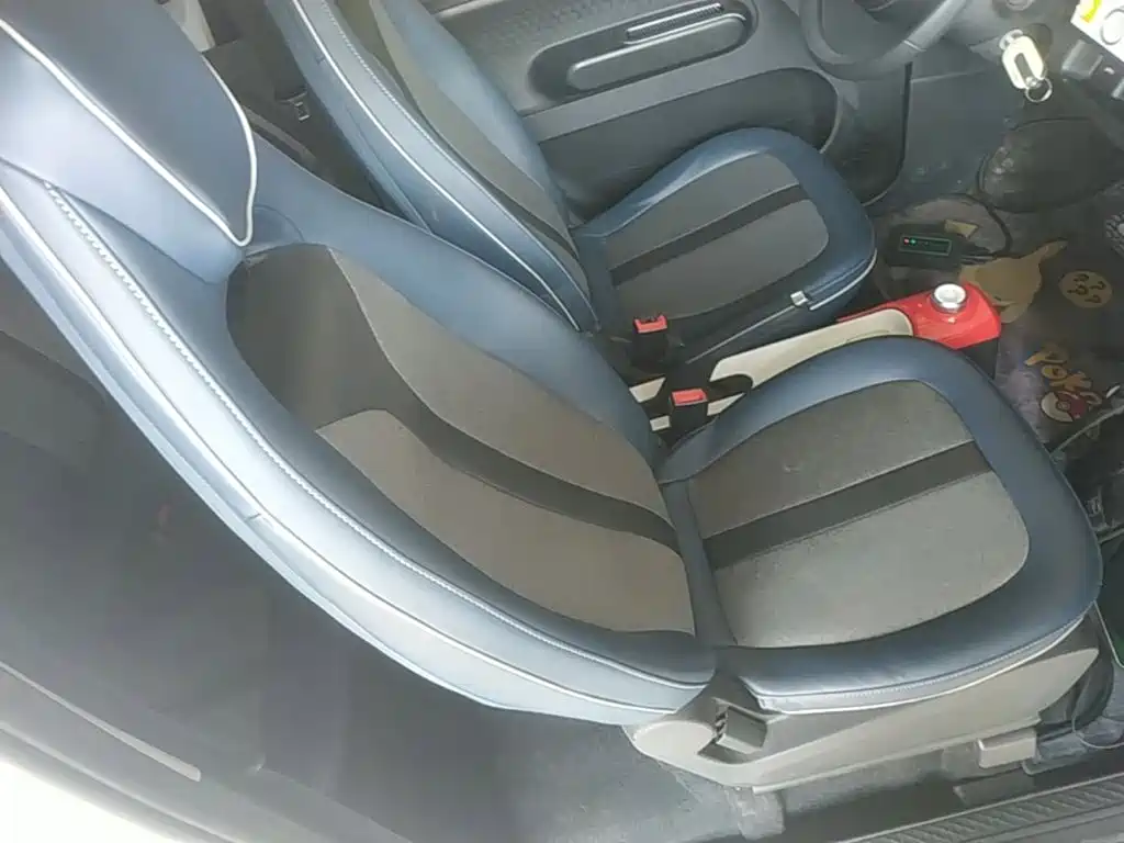 Wuling MINIEV — миниатюра 25