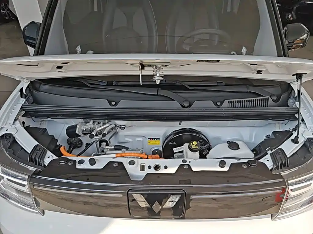 Wuling MINIEV — миниатюра 20