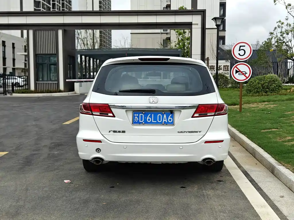 Honda Odyssey — миниатюра 6