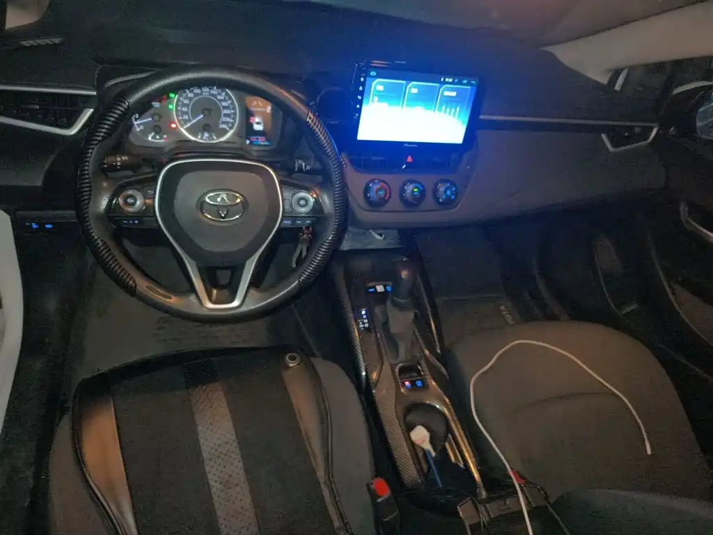 Toyota Corolla — миниатюра 5
