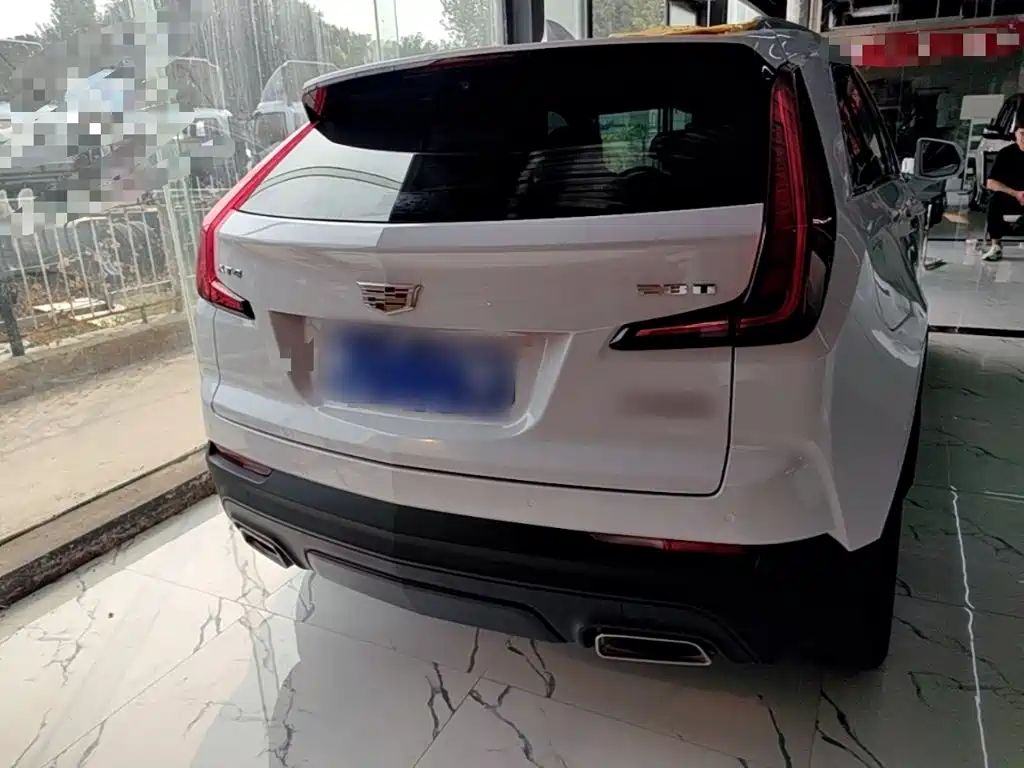 Cadillac XT4 — миниатюра 6