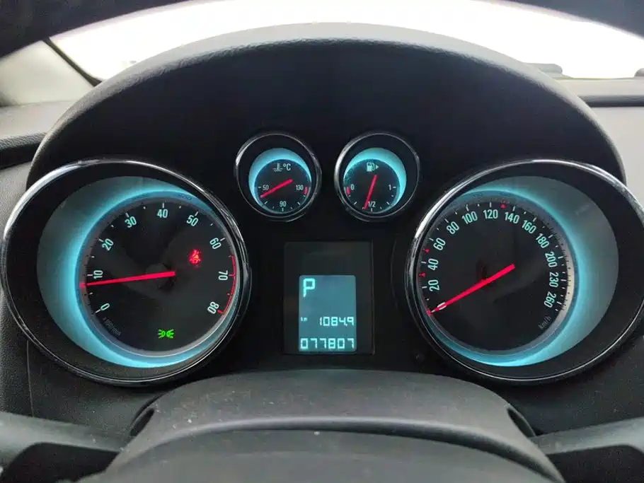 Buick Excelle — миниатюра 14