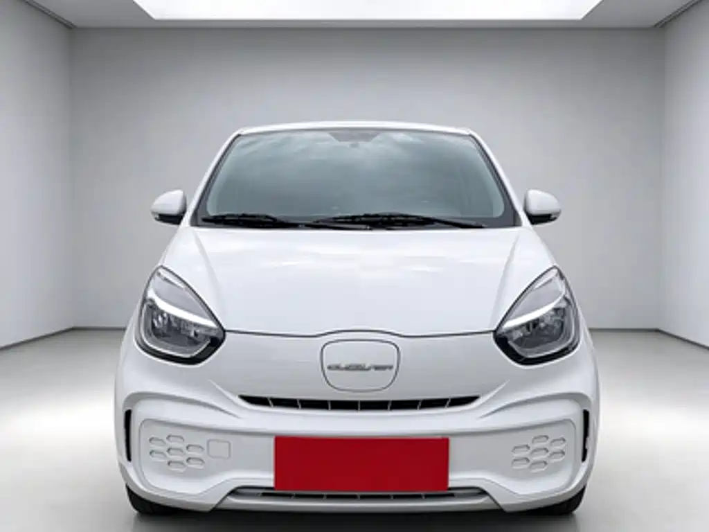 Roewe Clever — миниатюра 2