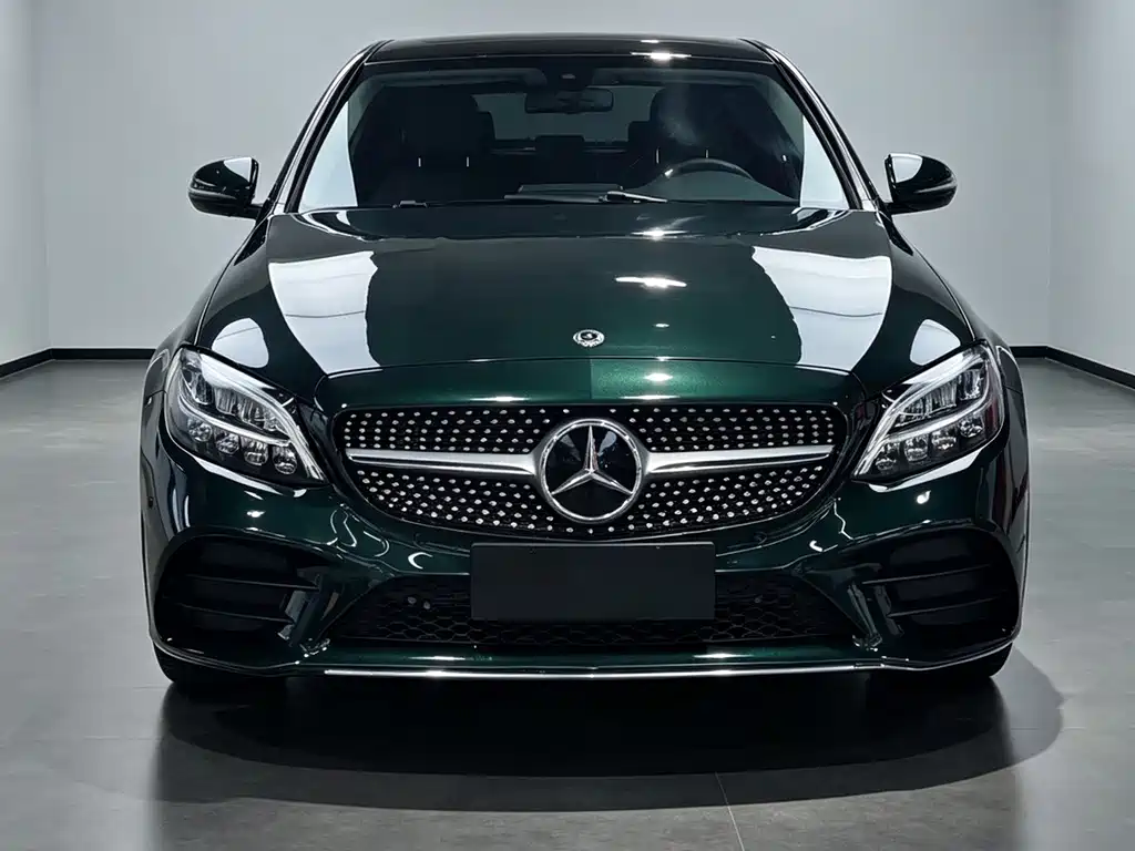 Mercedes-Benz C-Class — миниатюра 2