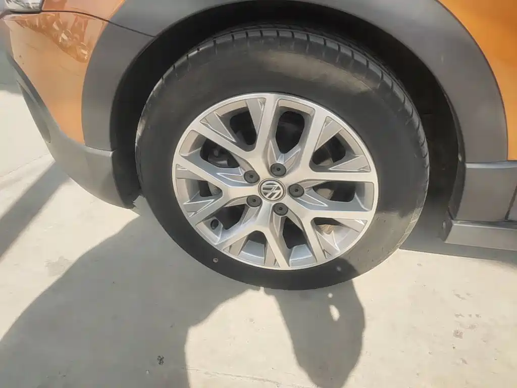 Volkswagen Polo — миниатюра 23