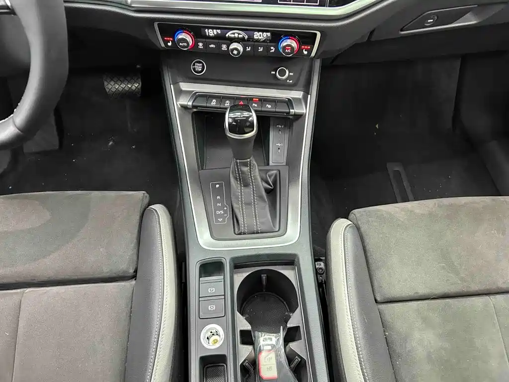 Audi Q3 — миниатюра 10