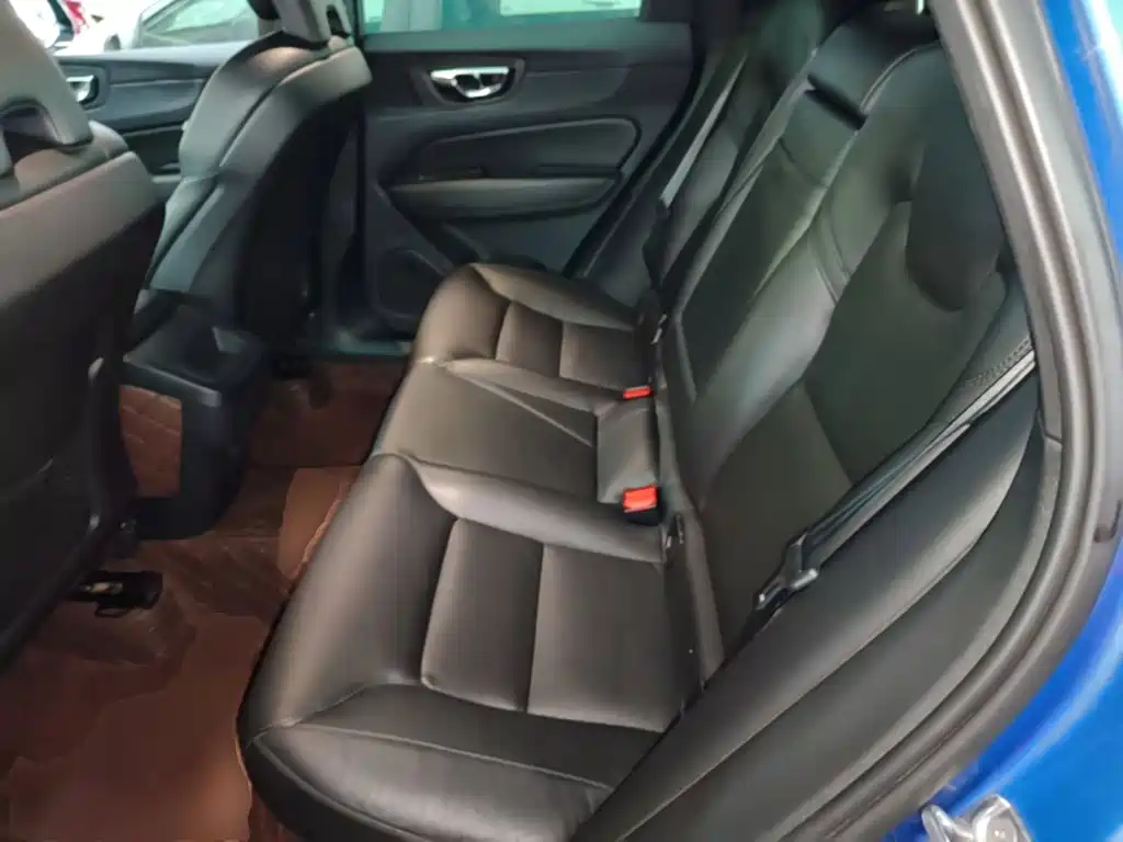Volvo XC60 — миниатюра 17