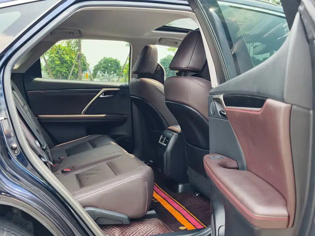 Lexus RX — миниатюра 12