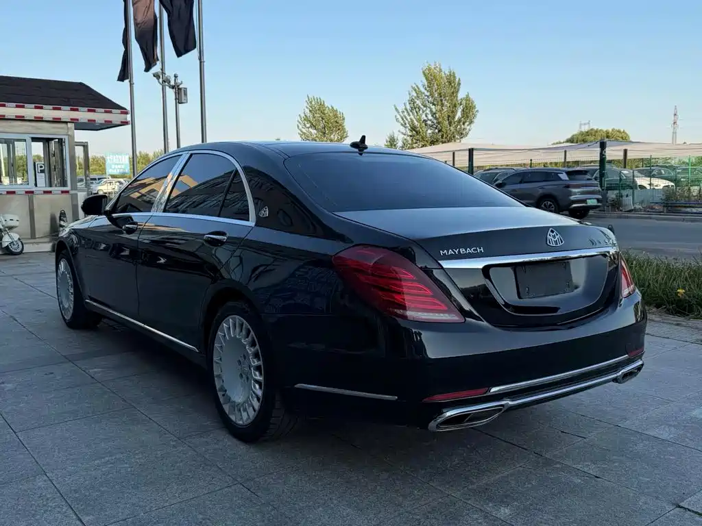 Mercedes-Benz S-Class — миниатюра 6