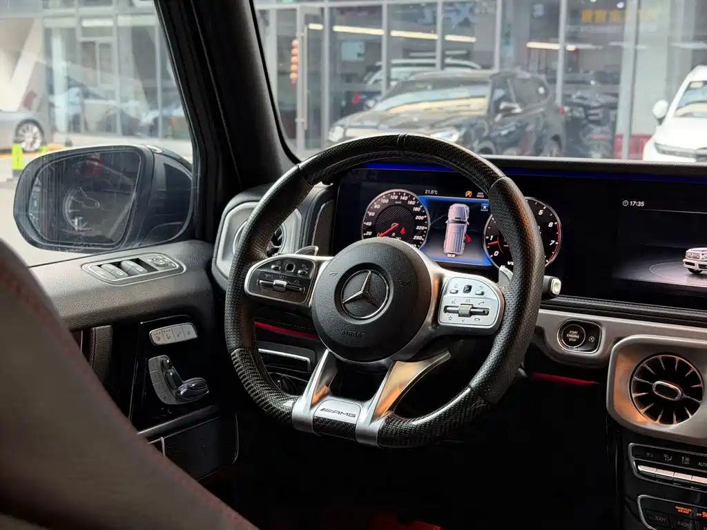 Mercedes-Benz G-Class — миниатюра 13