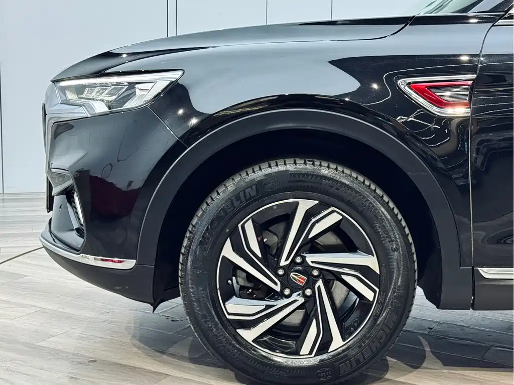Hongqi HS5 2022 2.0T