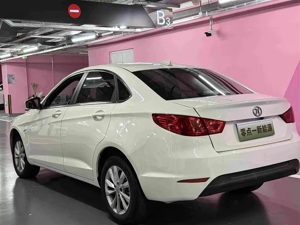 BAIC New Energy EU — миниатюра 4