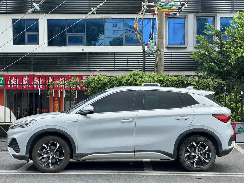 BYD Yuan Plus — миниатюра 7