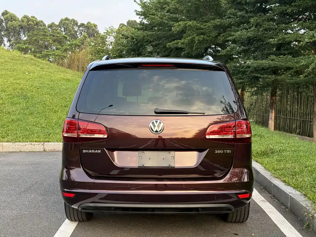 Volkswagen Sharan — миниатюра 7