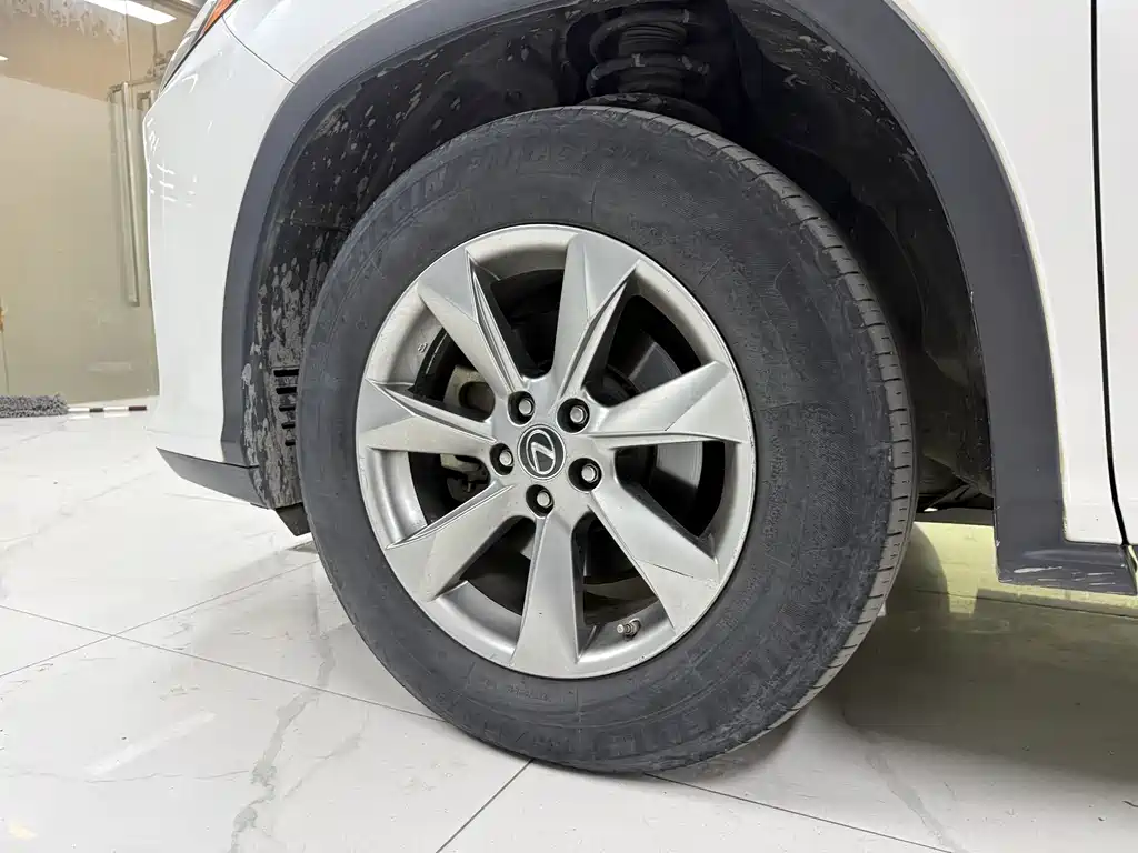 Lexus RX — миниатюра 7
