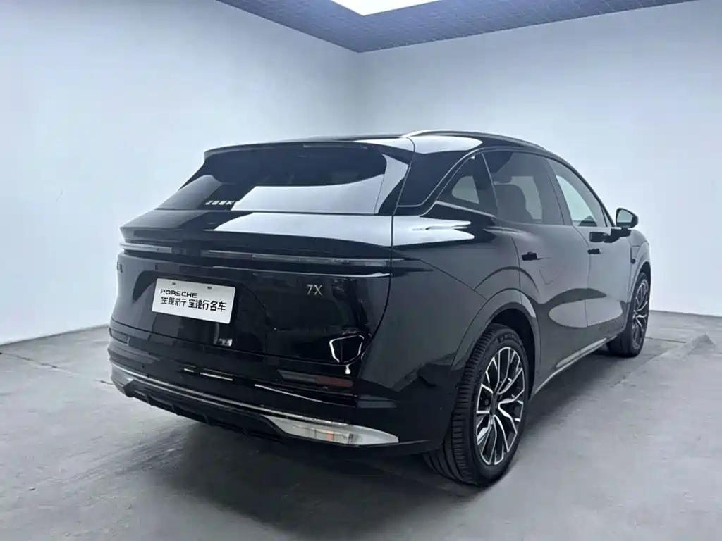 Zeekr 7X — миниатюра 19