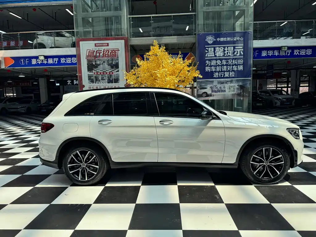 Mercedes-Benz GLC — миниатюра 4
