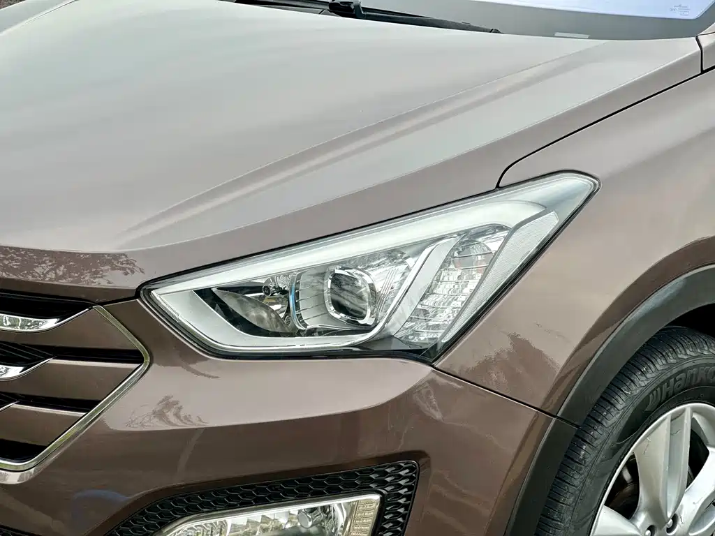 Hyundai Santa Fe (Import) — миниатюра 19