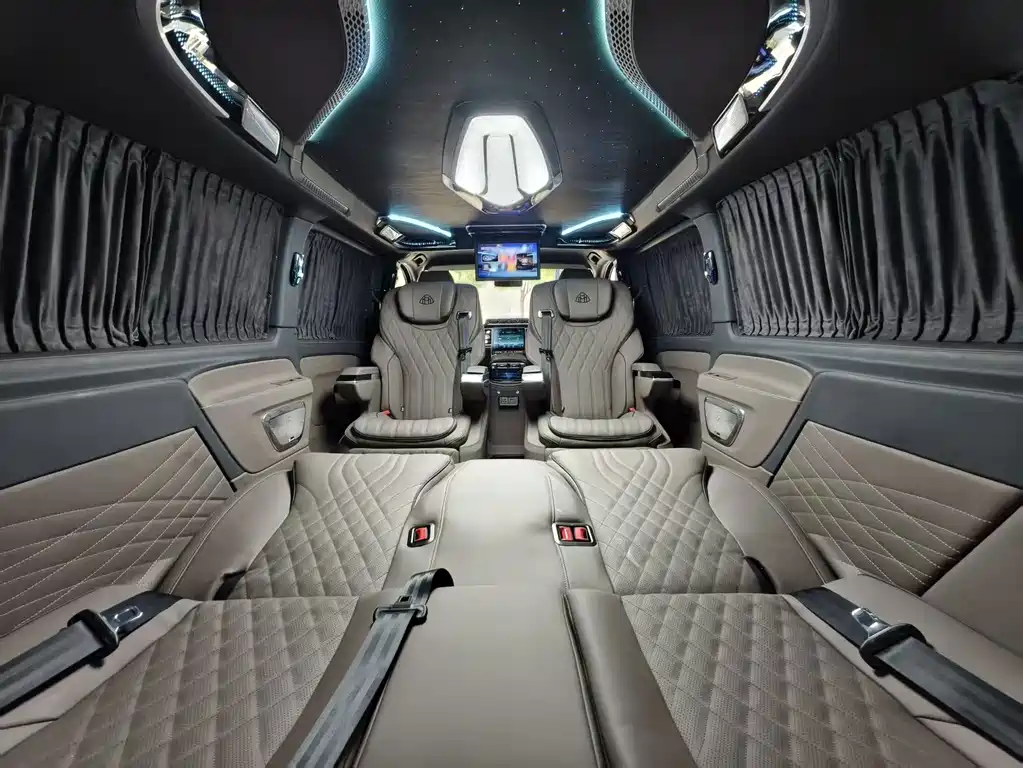 Mercedes-Benz Vito — миниатюра 16