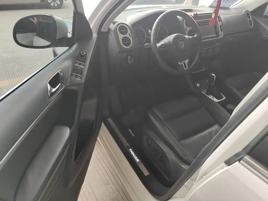 Volkswagen Tiguan — миниатюра 16