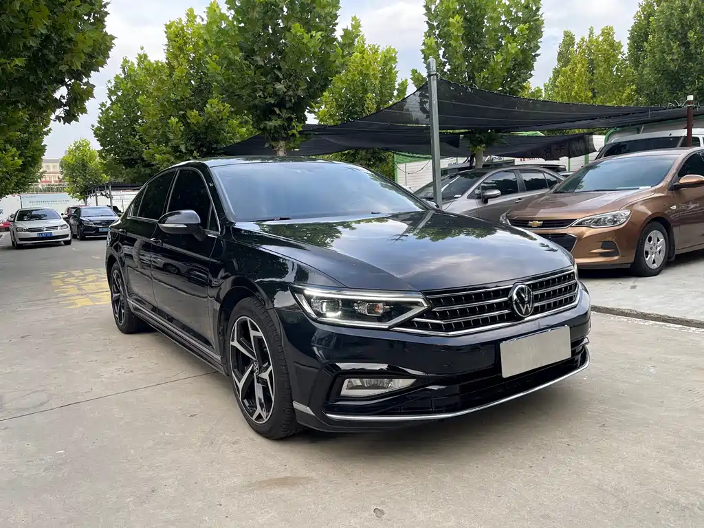Volkswagen Magotan — миниатюра 2