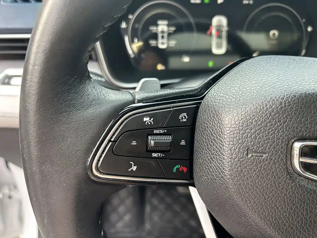 Geely Xingrui — миниатюра 14