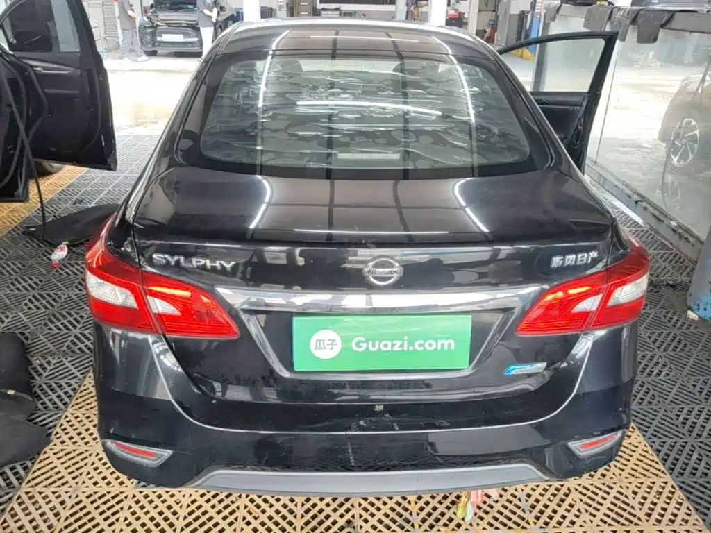Nissan Sylphy — миниатюра 6