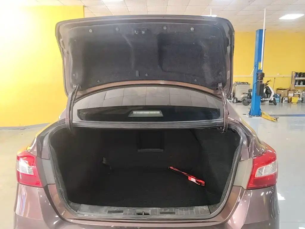 Nissan Sylphy — миниатюра 19