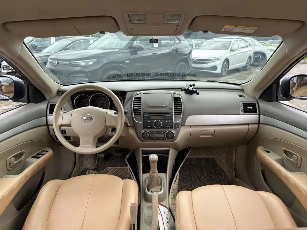 Nissan Sylphy — миниатюра 6