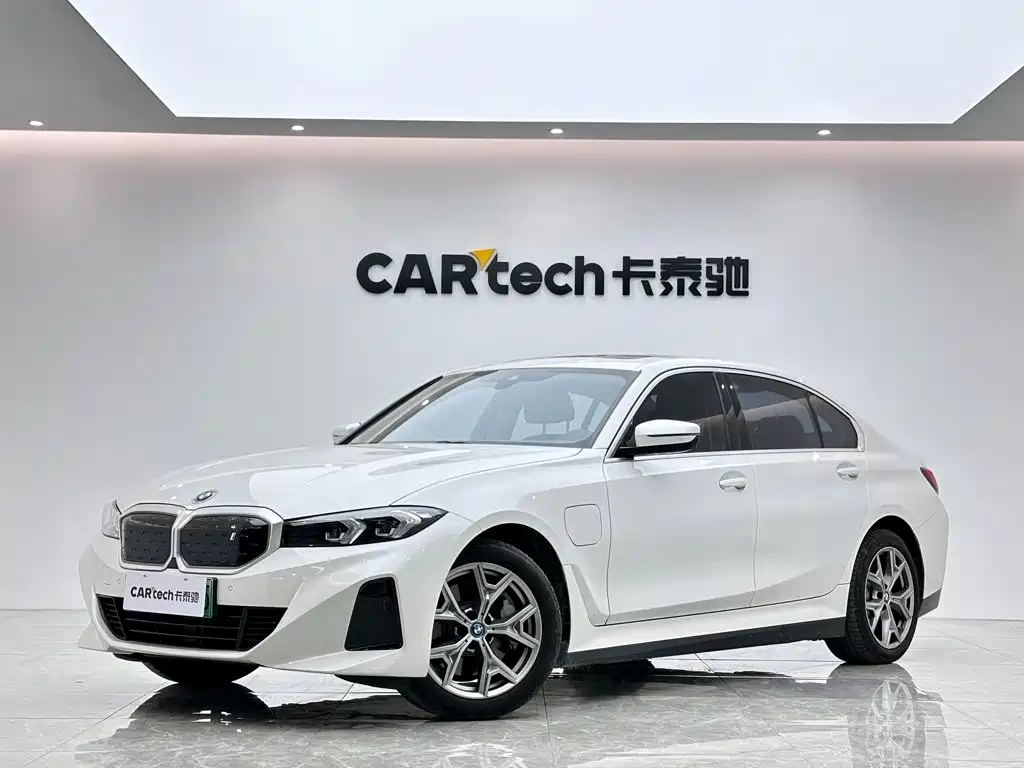 宝马i3 2022款 eDrive 35 L 2023