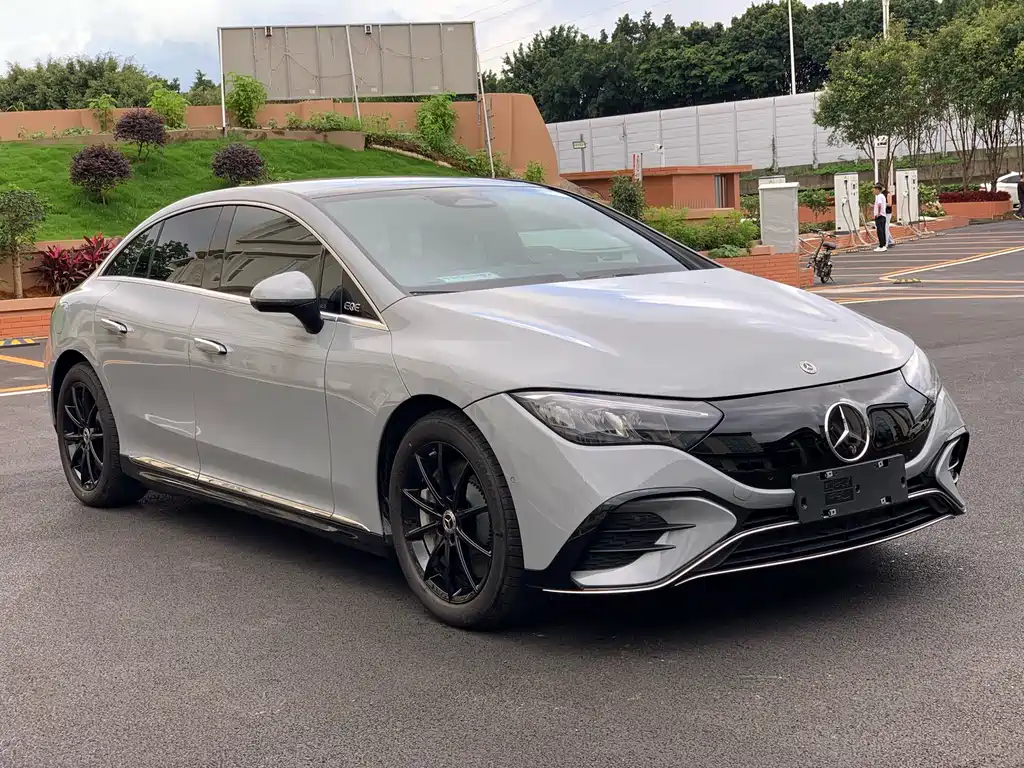 Mercedes-Benz EQE 2022 350