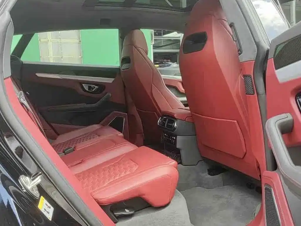 Lamborghini Urus — миниатюра 4