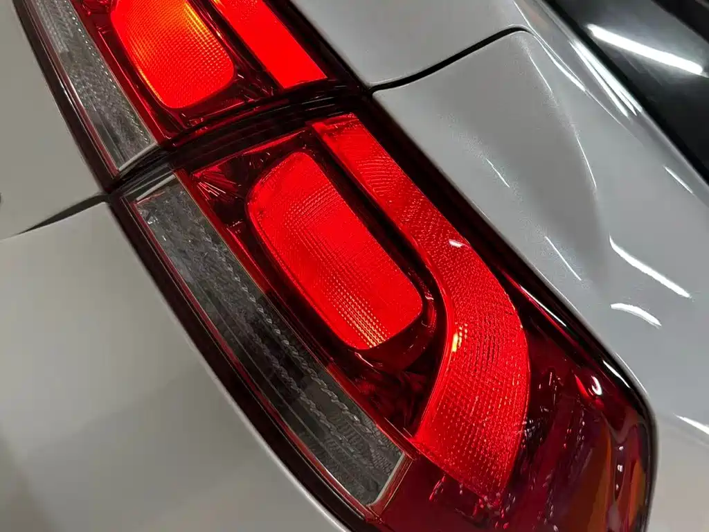 Kia K4 — миниатюра 16