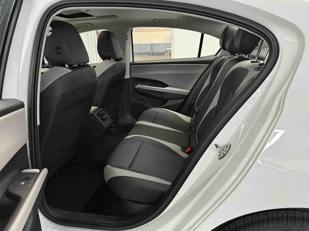 Volkswagen Sagitar 2026 S 1.5L Fashion