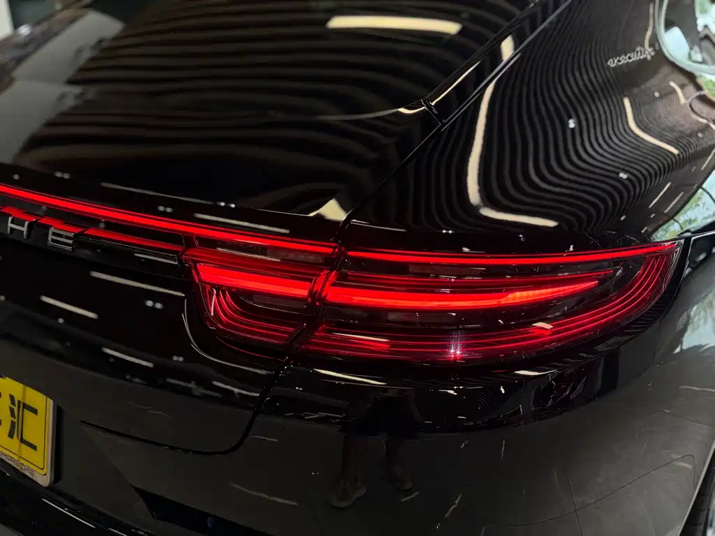 Porsche Panamera — миниатюра 8