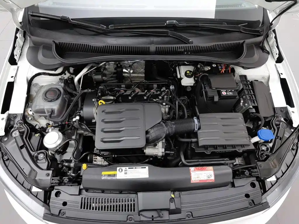 Volkswagen Polo 2023 Plus 1.5L AT