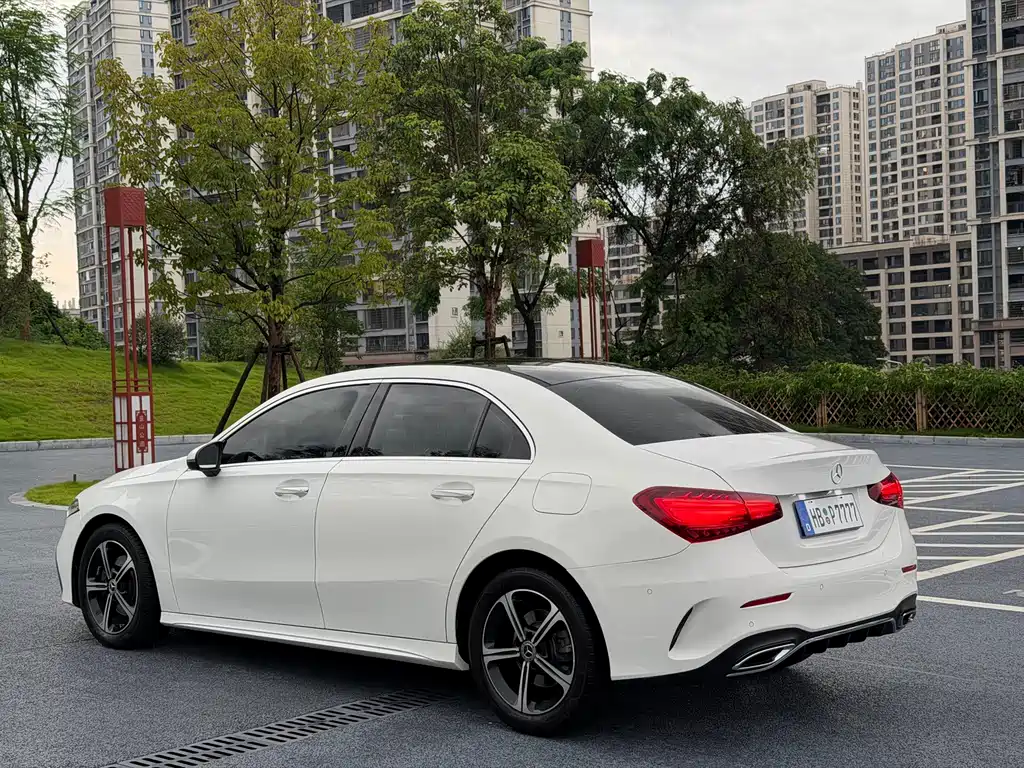 Mercedes-Benz A-Class — миниатюра 12