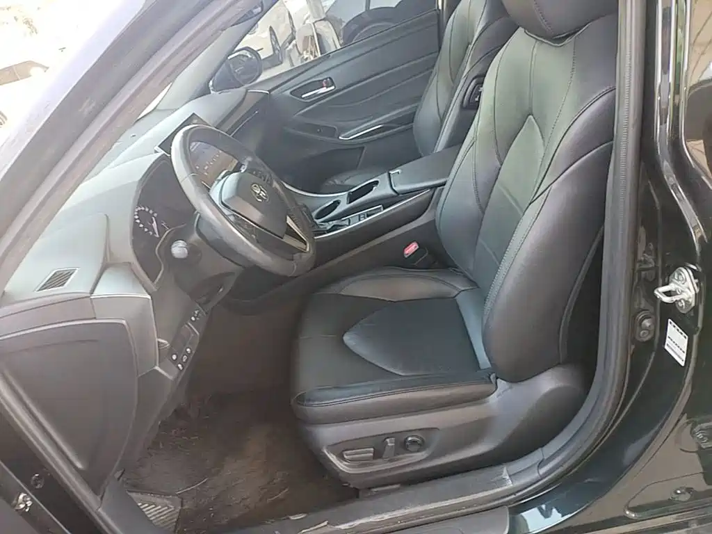 Toyota Avalon — миниатюра 15
