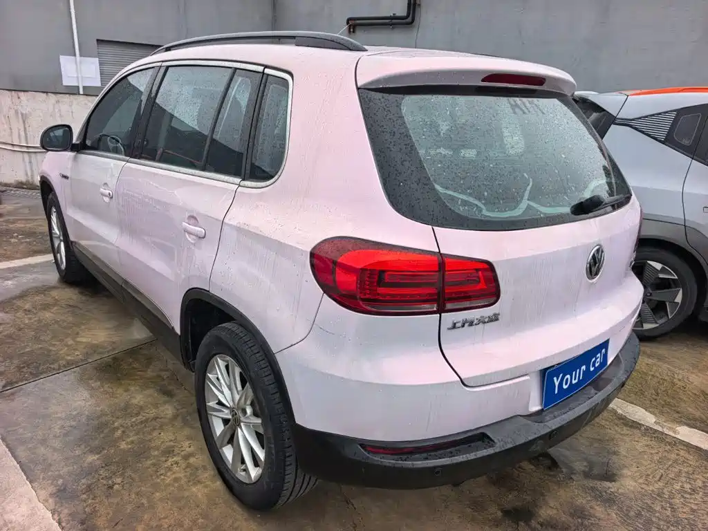 Volkswagen Tiguan — миниатюра 4