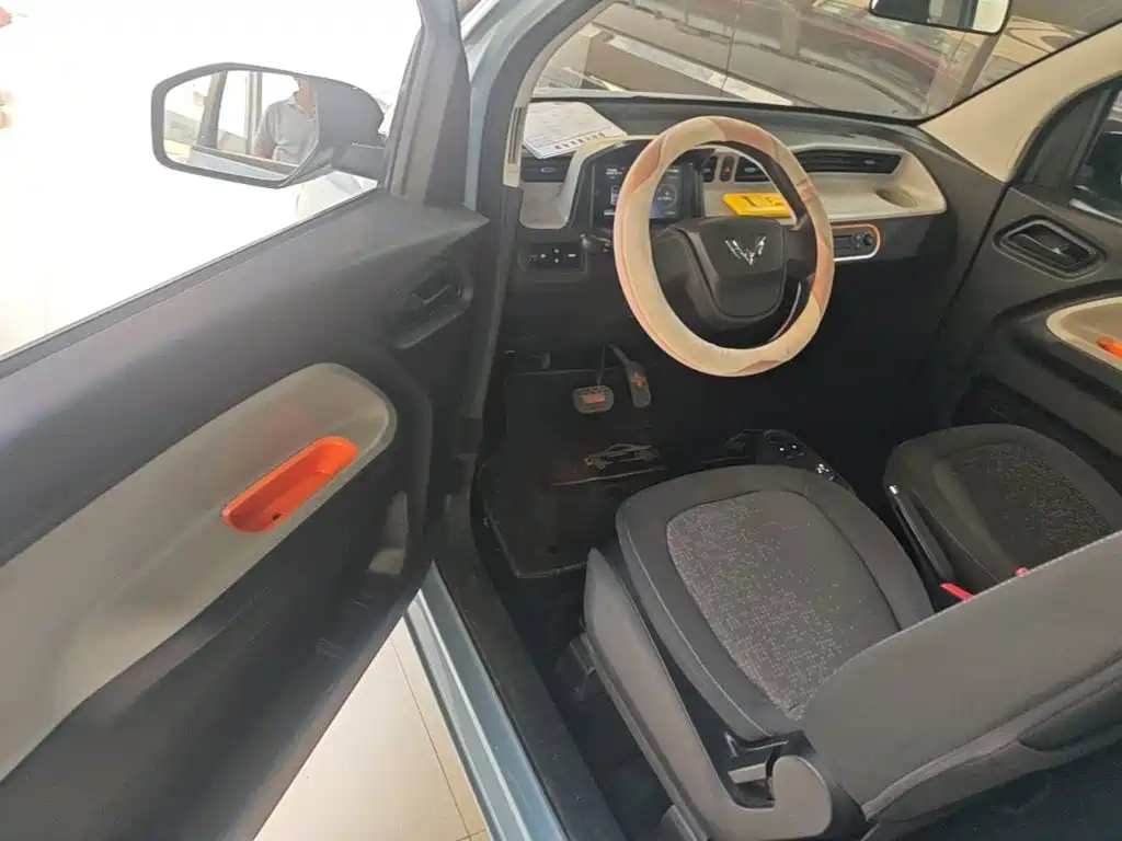 Wuling MINIEV — миниатюра 16