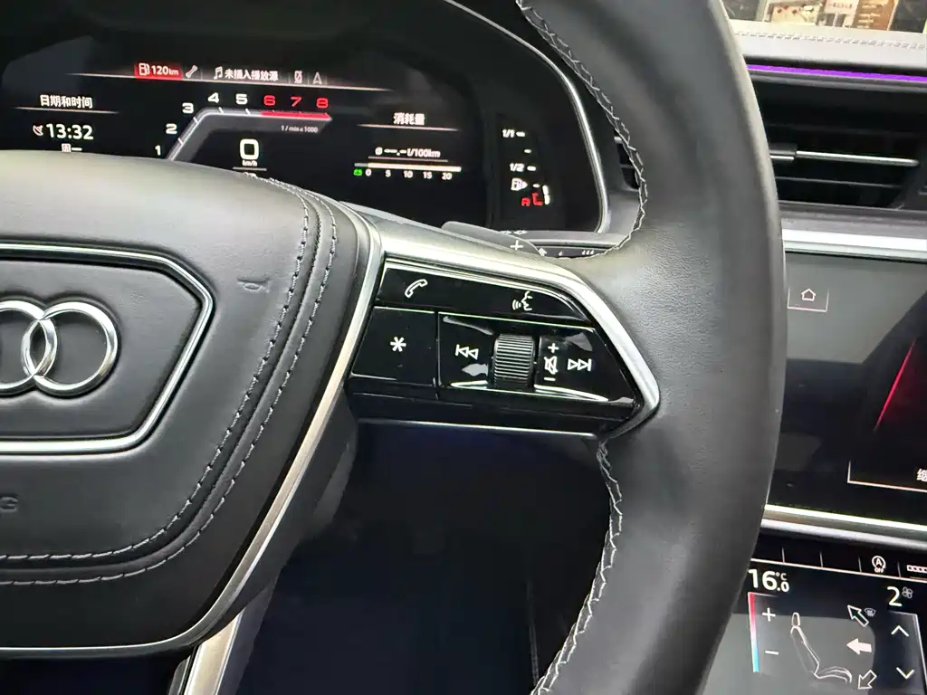 Audi A6L — миниатюра 23