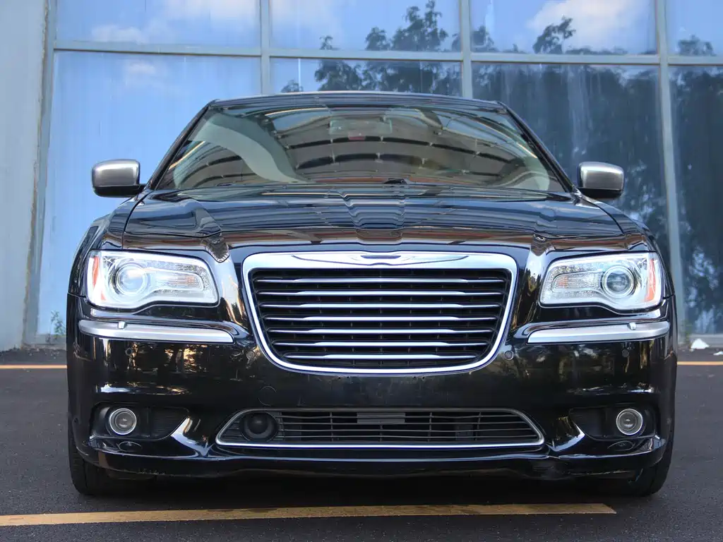 Chrysler 300C — миниатюра 2