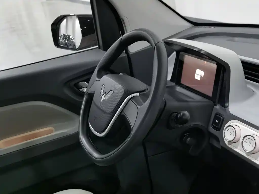 Wuling MINIEV — миниатюра 22