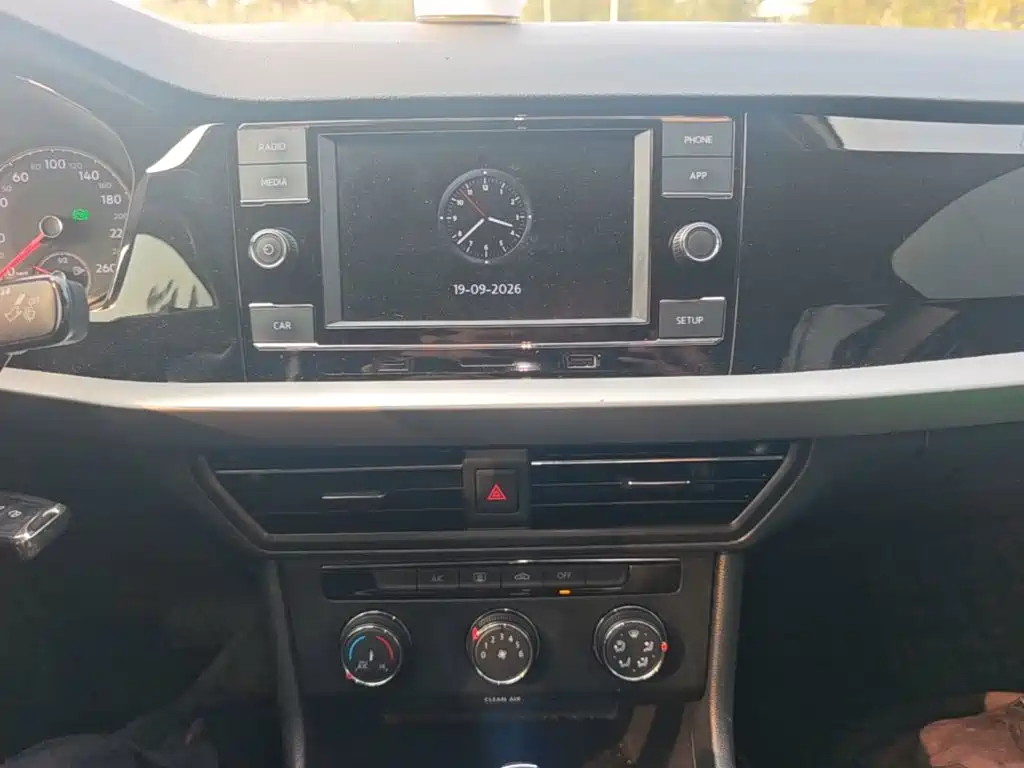 Volkswagen Lavida — миниатюра 13