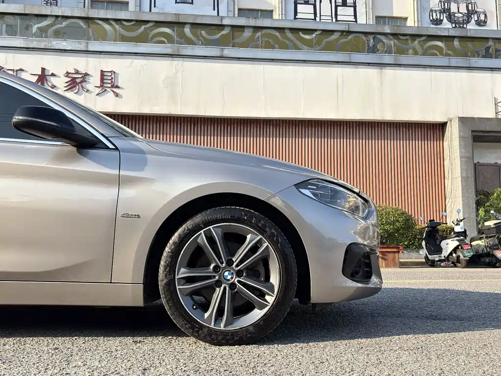 BMW 1 Series — миниатюра 8