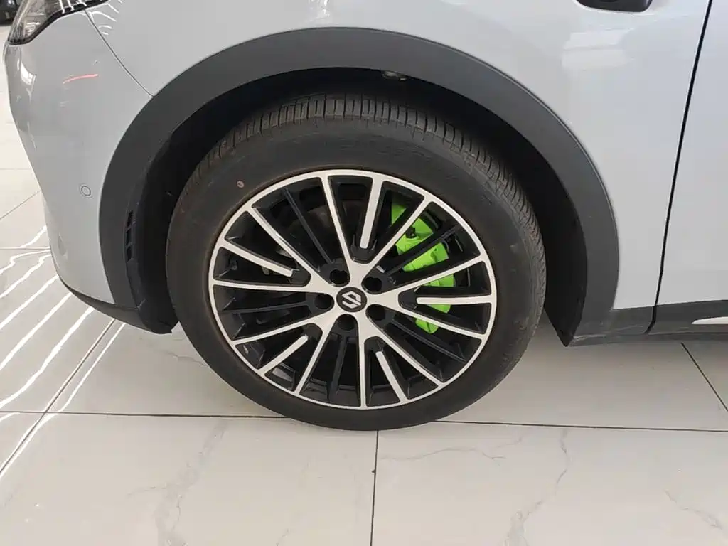 Leapmotor Leapmotor C11 — миниатюра 23