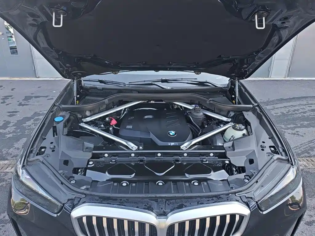BMW X5 — миниатюра 17