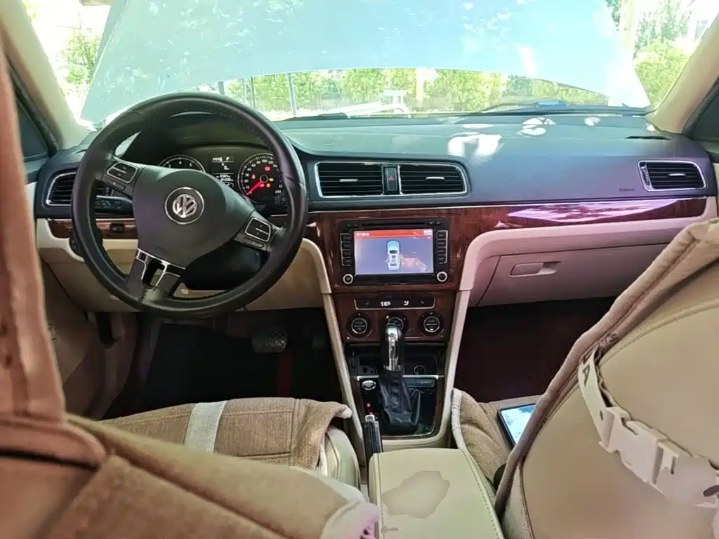 Volkswagen Lavida — миниатюра 10